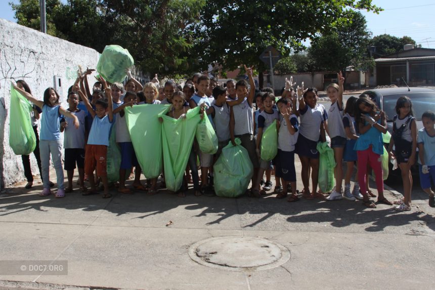 Mutirão de limpeza e prevenção a doenças fazem dobradinha em prol do bairro Mangueira em Recife, com apoio da Celpe
